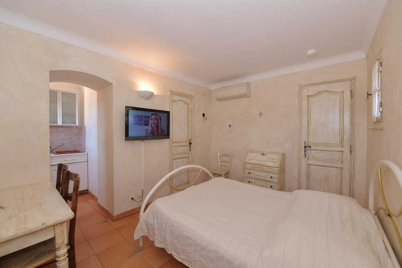 Aparthotel Les Lauriers Roses Le Le Rayol-Canadel-sur-Mer Exterior foto